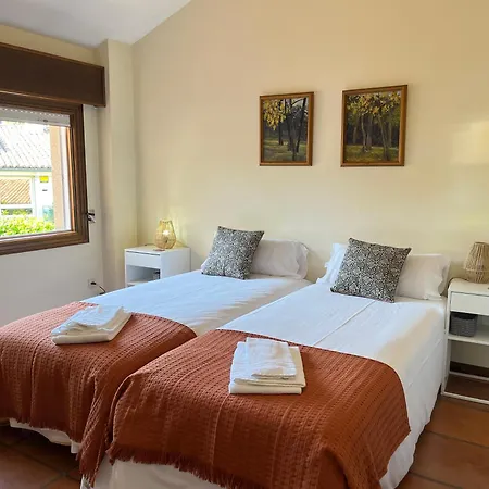 Exclusiva Casa Con Piscina En La Mejor Zona De Prázdninový dům Vigo