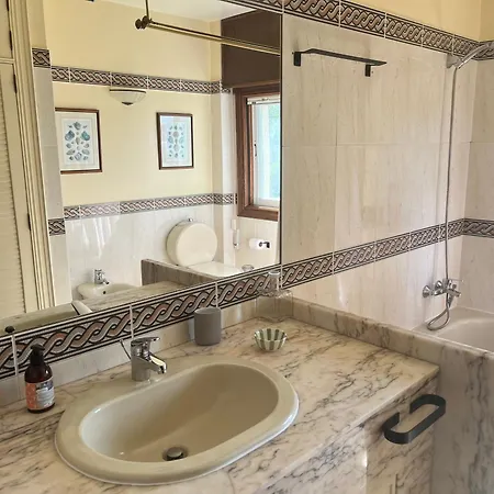 Exclusiva Casa Con Piscina En La Mejor Zona De * Βίγκο