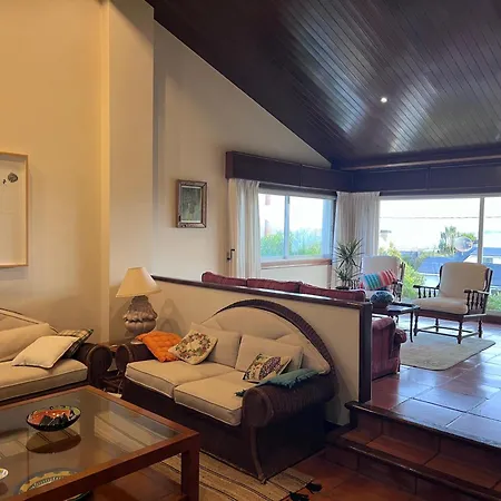 Exclusiva Casa Con Piscina En La Mejor Zona De Βίγκο